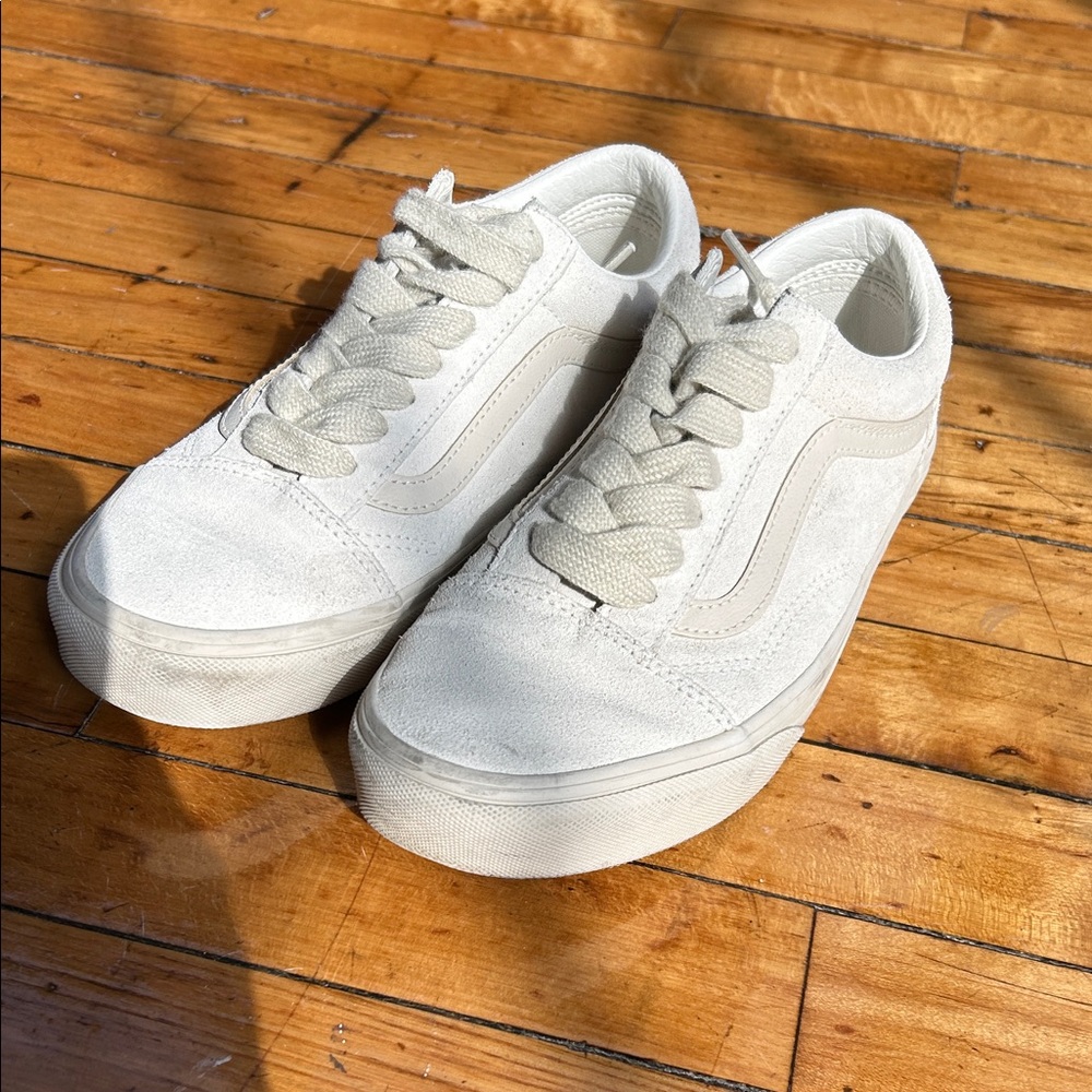 Vans White Suede Sneakers women’s 7.5